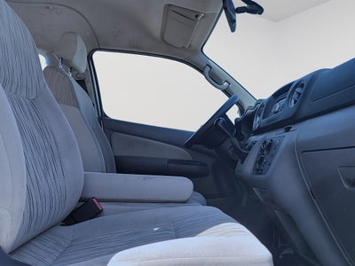 2022 Nissan URVAN 4 PTS TM5 AAC VE 12 PAS