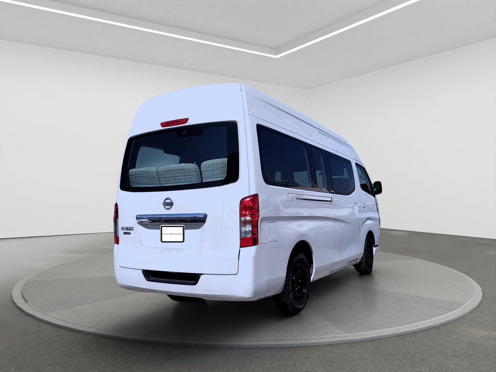 2022 Nissan URVAN 4 PTS TM5 AAC VE 12 PAS