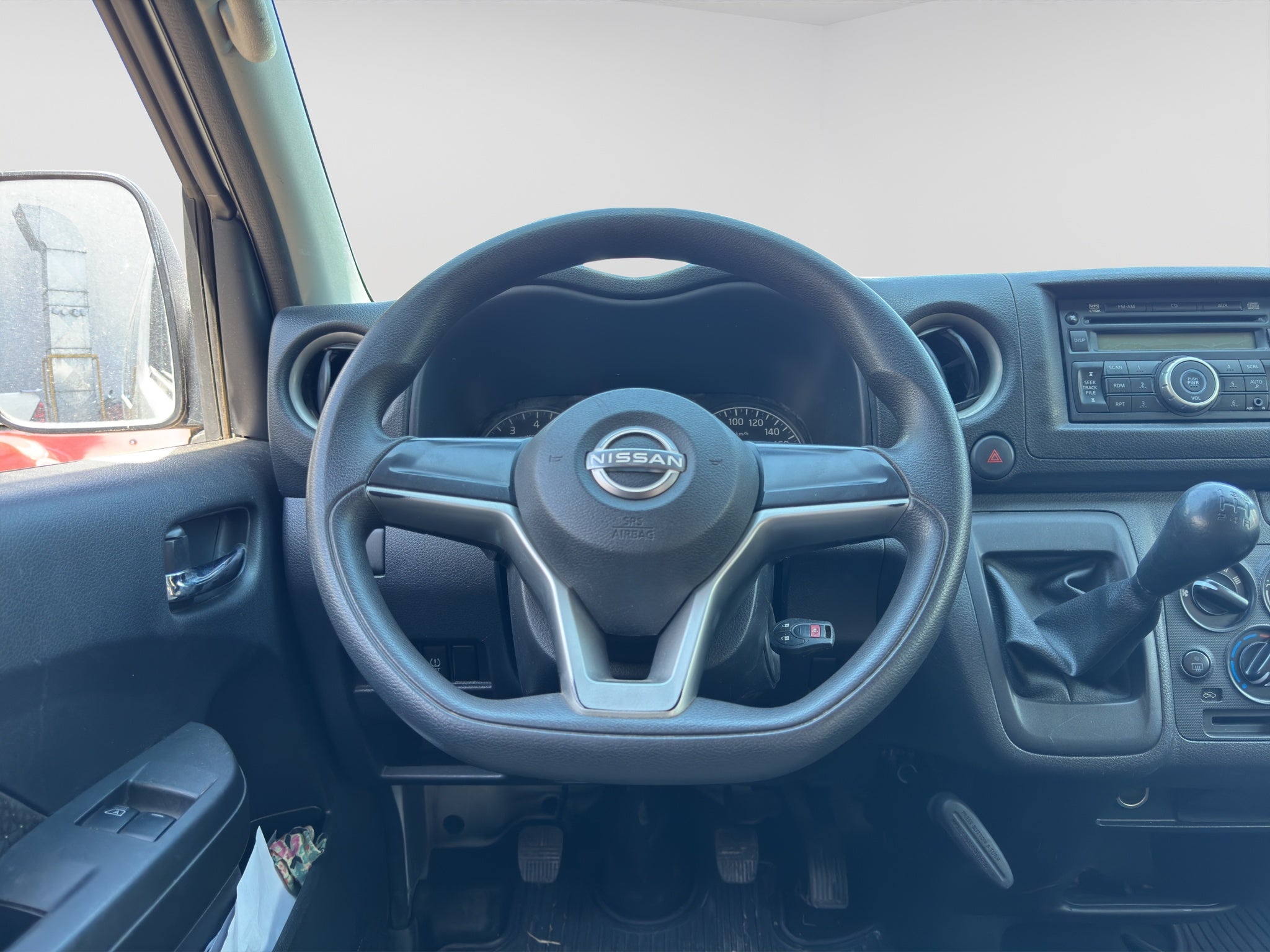 2023 Nissan URVAN 4 PTS TM5 AAC VE 11 PAS