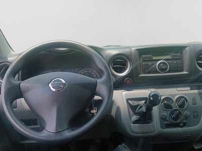 2020 Nissan URVAN 4 PTS AMPLIA TM5 AAC DESEM TRAS 15 PAS