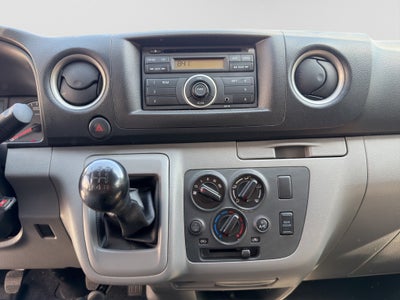 2020 Nissan URVAN 4 PTS AMPLIA TD TM5 AAC DESEM TRAS 15 PAS