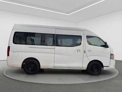 2020 Nissan URVAN 4 PTS AMPLIA TM5 AAC DESEM TRAS 15 PAS