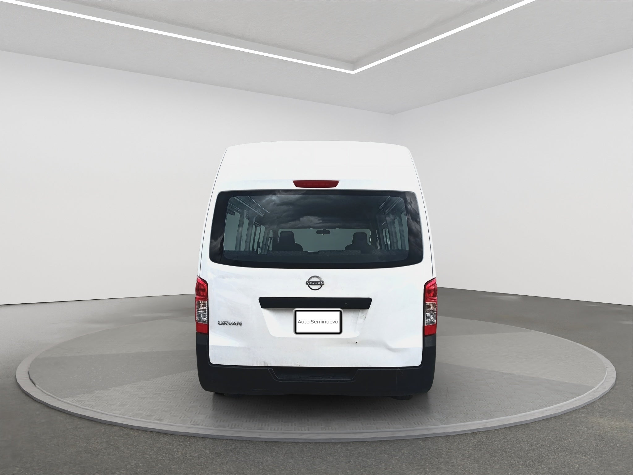 2025 Nissan URVAN 14 PAS