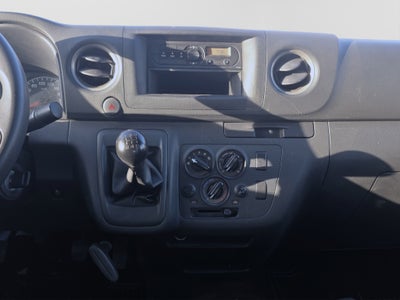 2024 Nissan URVAN 4P AMPLIA L42.5 MAN