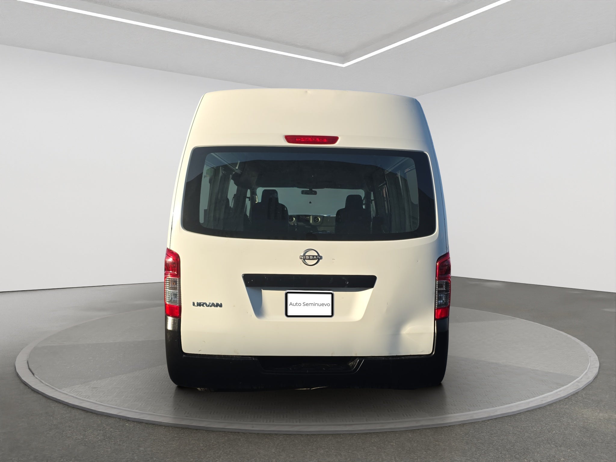 2024 Nissan URVAN 4P AMPLIA L42.5 MAN