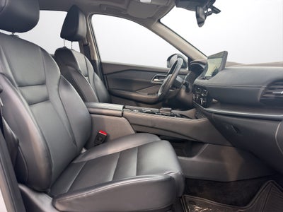 2025 Nissan X-TRAIL 5P PLATINUM E.POWER HEV L31.5 AUT