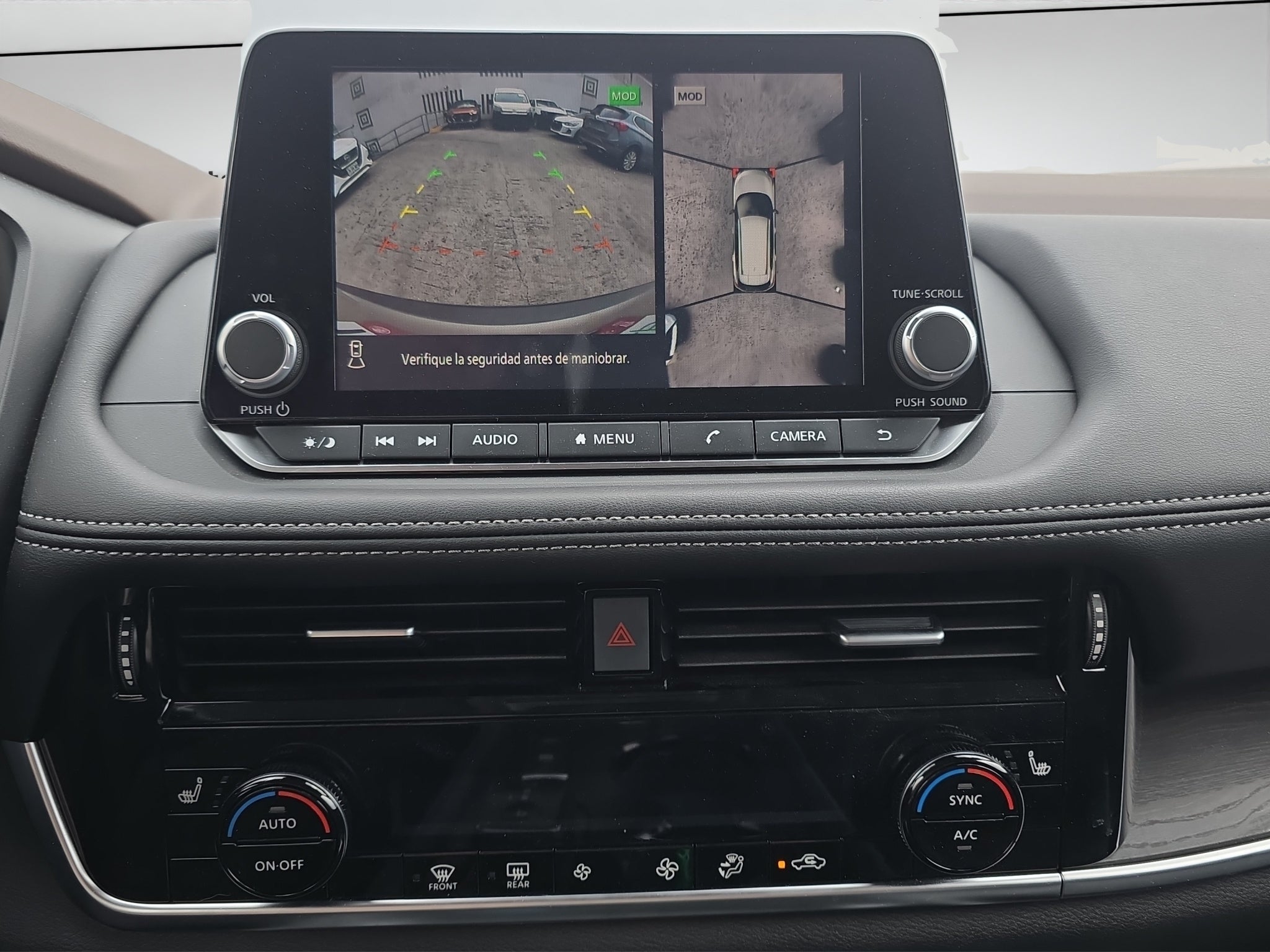 2025 Nissan X-TRAIL 5P PLATINUM E.POWER HEV L31.5 AUT