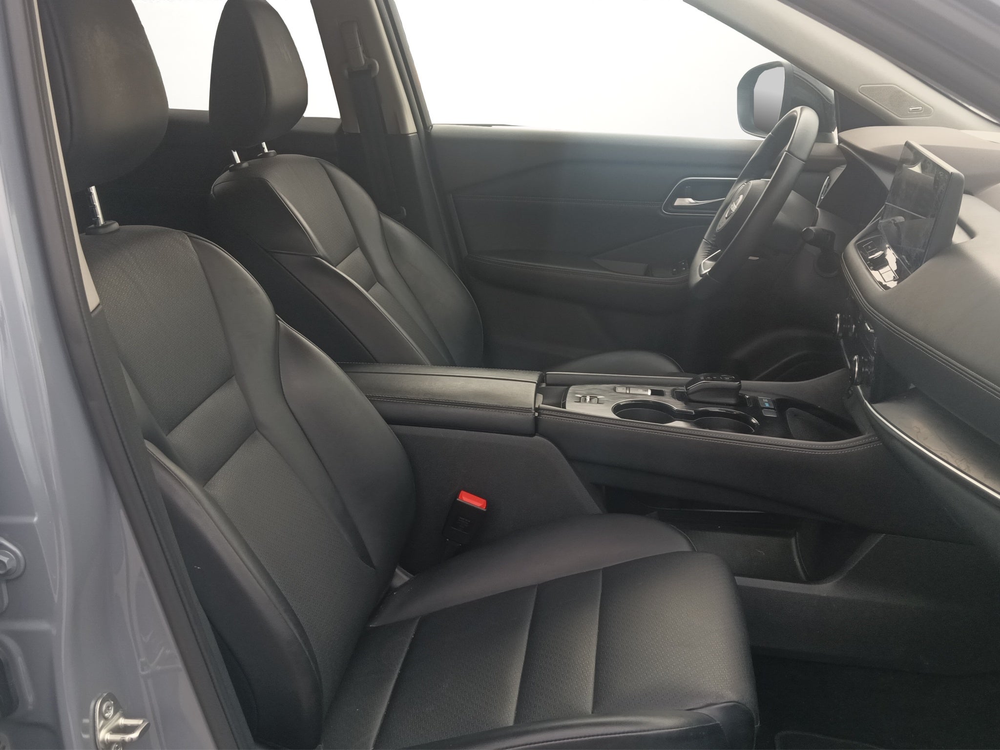 2025 Nissan X-TRAIL 5P PLATINUM E.POWER HEV L31.5 AUT