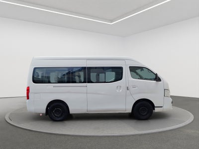 2021 Nissan URVAN 4 PTS AMPLIA TM5 AAC DESEM TRAS 15 PAS