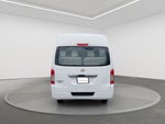 2021 Nissan URVAN 4 PTS AMPLIA TM5 AAC DESEM TRAS 15 PAS