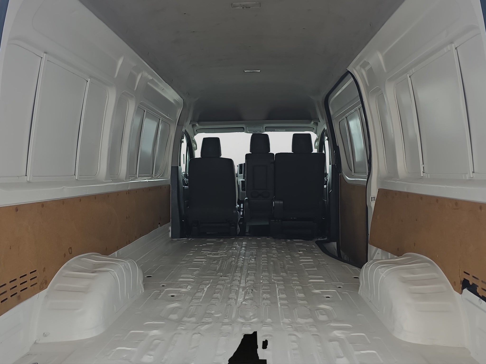 2020 Toyota HIACE 5 PTS DX SUPERLARGA TM5 TOLDO ALTO