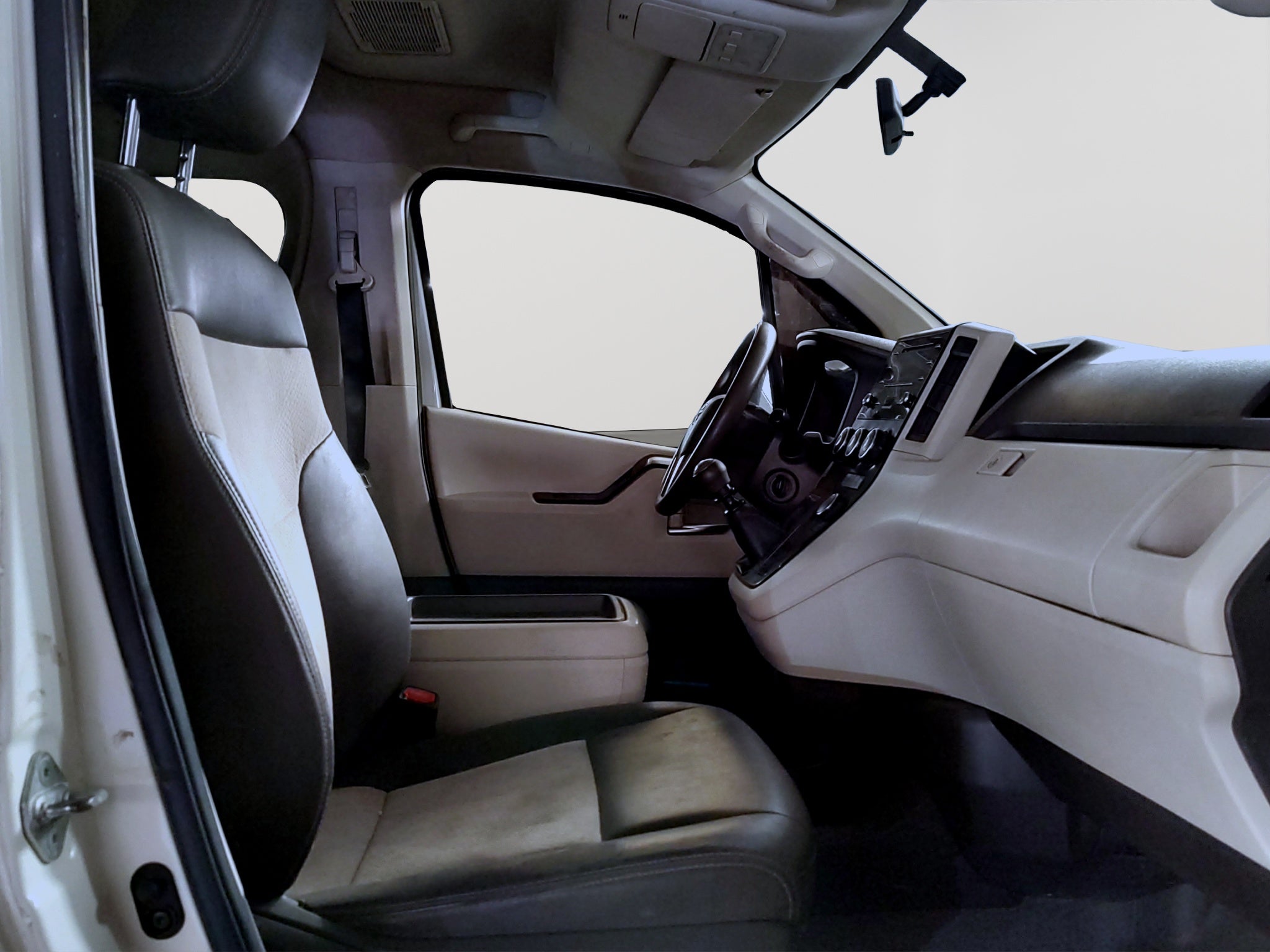 2021 Toyota HIACE 4 PTS GL TM5 12 PAS