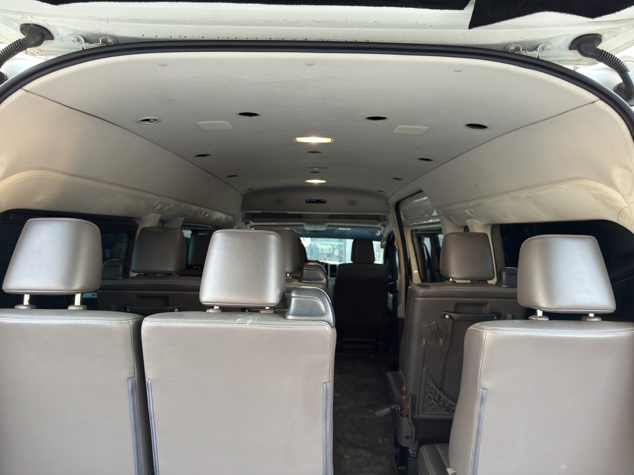 2021 Toyota HIACE 4 PTS GL TM5 12 PAS