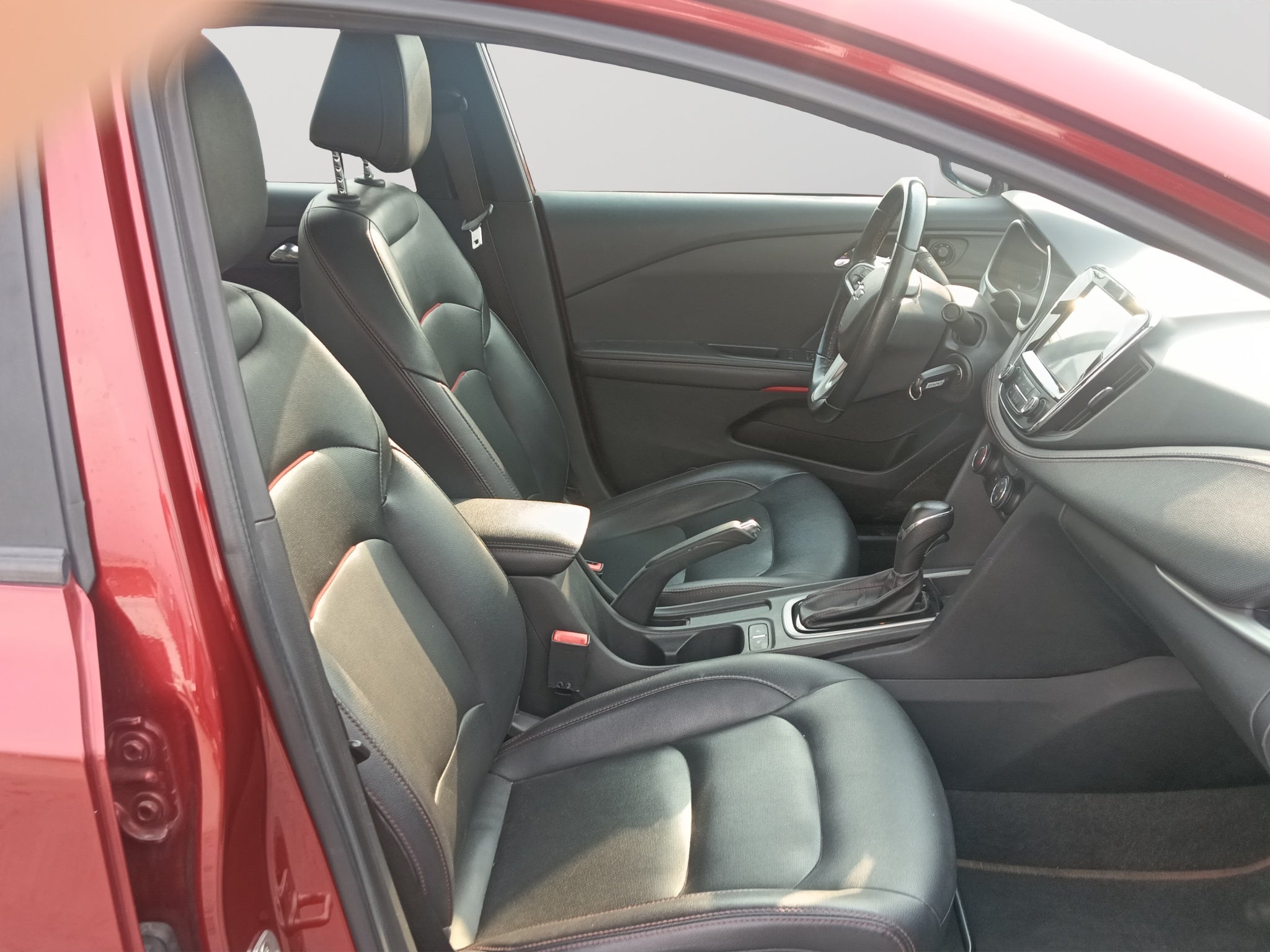 2022 Chevrolet CAVALIER C 4 PTS RS 13T TA AAC VE PIEL QC  RA-16