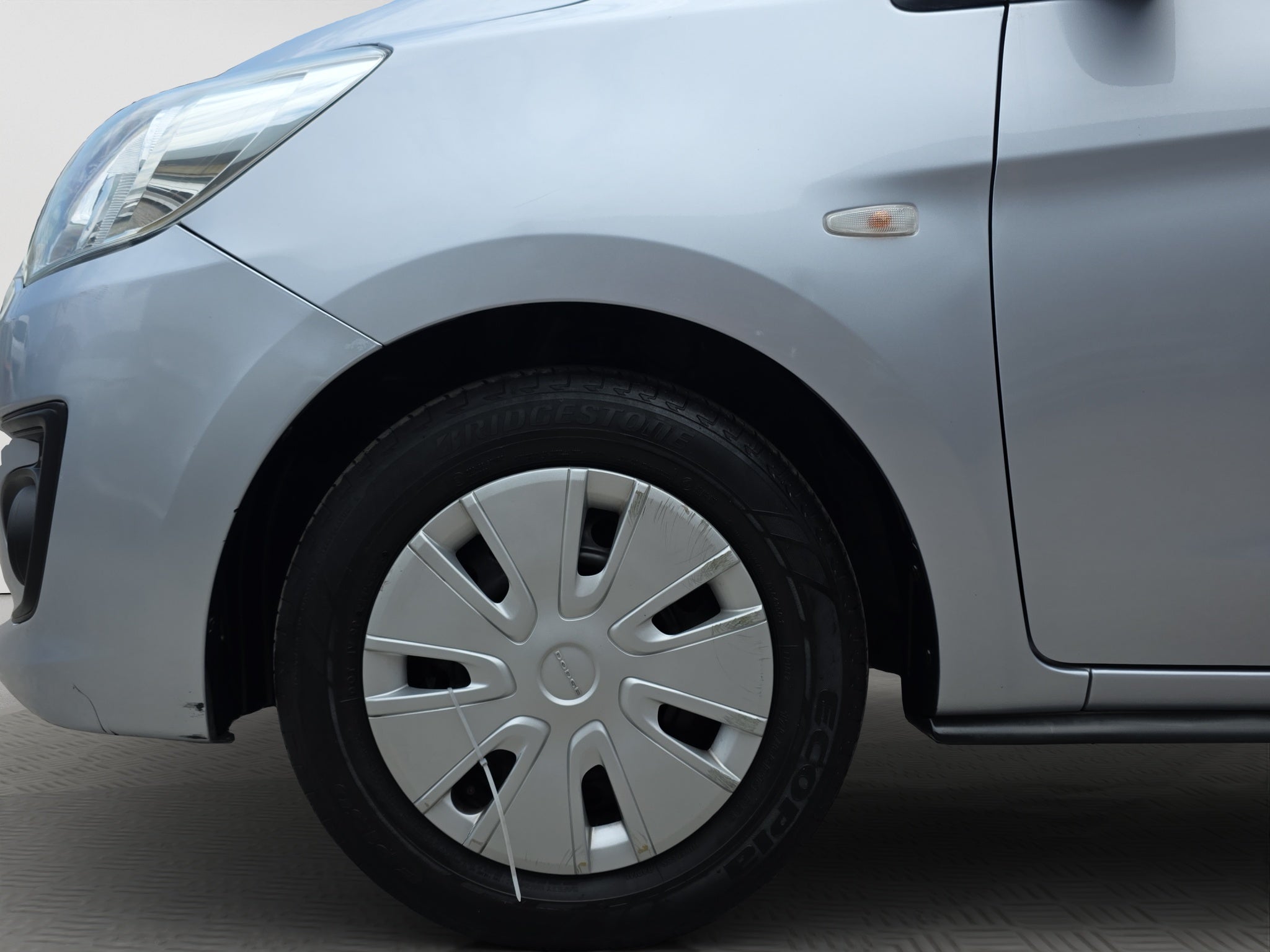 2024 Dodge ATTITUDE 4P SE L31.2 AUT