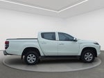 2023 Mitsubishi L200 4 PTS GLX CABINA DOBLE 24TD TM5 4X4
