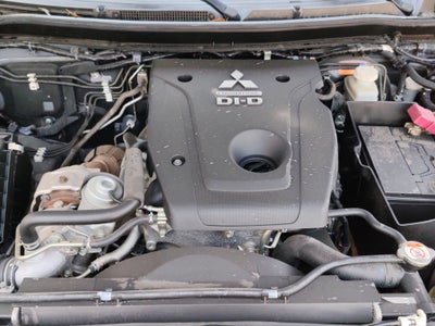 2022 Mitsubishi L200 4 PTS GLX CABINA DOBLE 24TD TM5 4X4