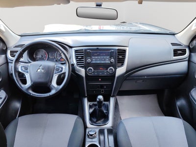 2022 Mitsubishi L200 4 PTS GLX CABINA DOBLE 24TD TM5 4X4