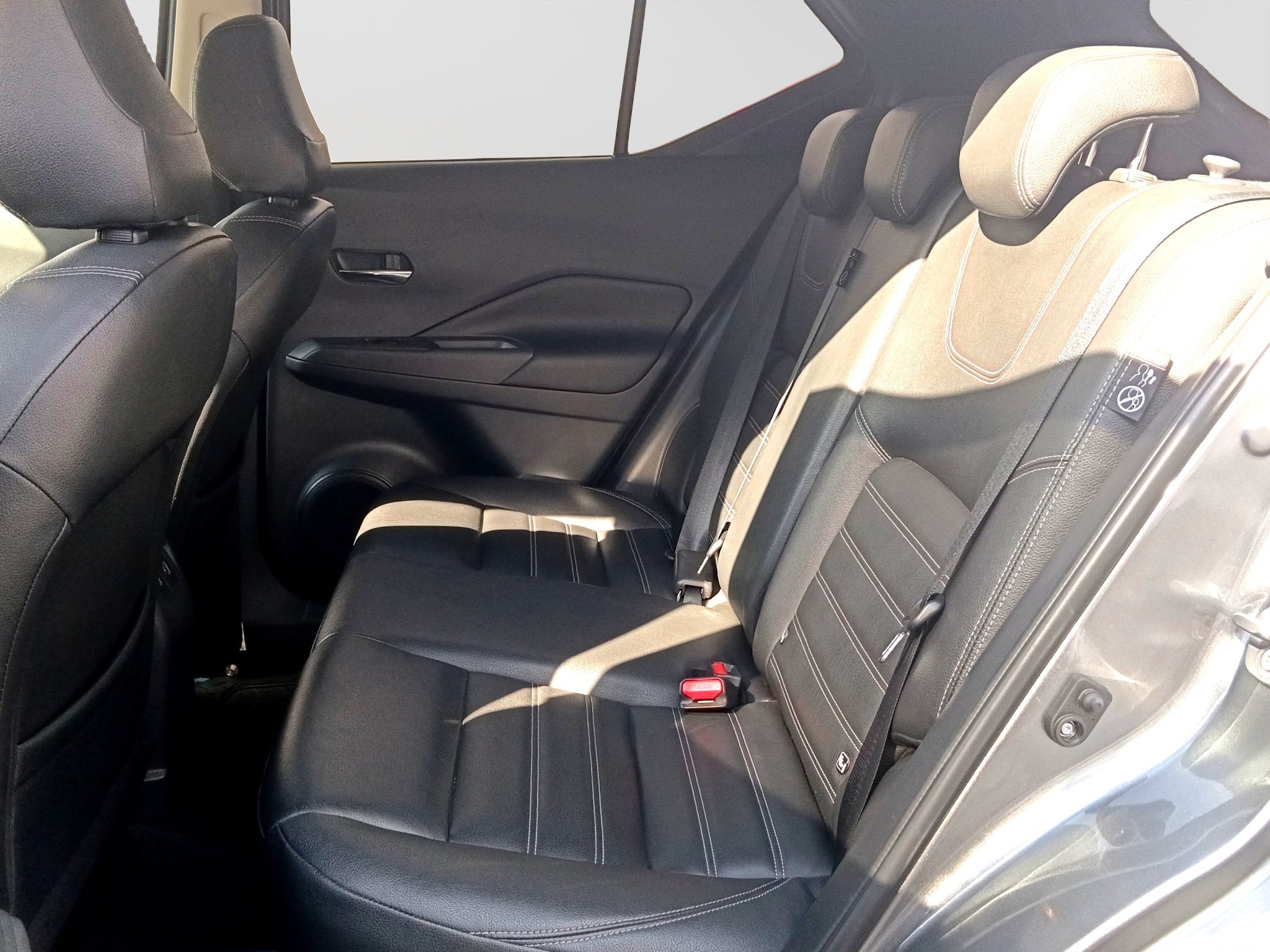 2023 Nissan KICKS 5 PTS E-POWER PLATINUM ELECTA PIEL ADAS RA-17