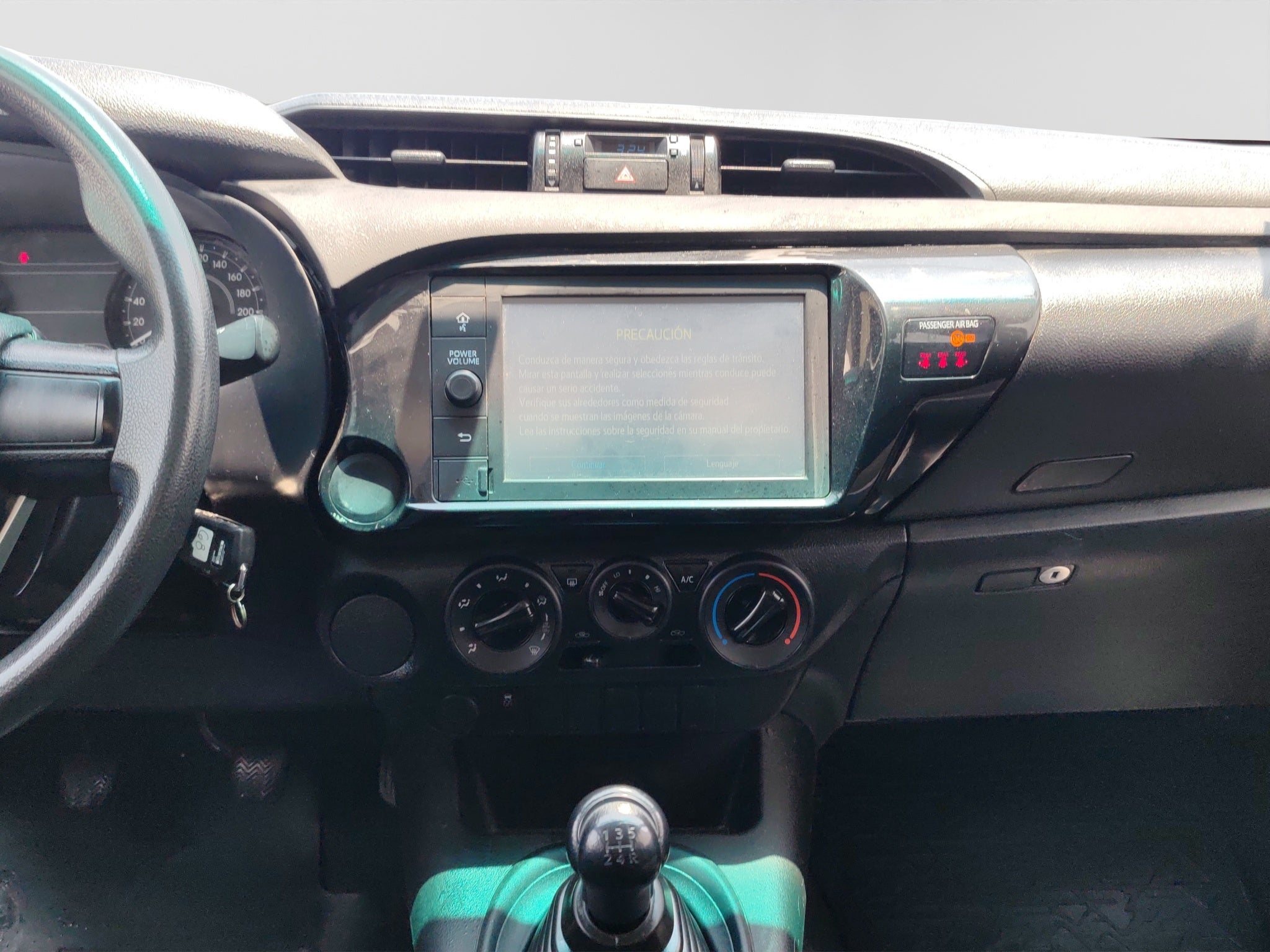 2022 Toyota HILUX 4 PTS DOBLE CAB TD TM6 AAC RA-17 4X4