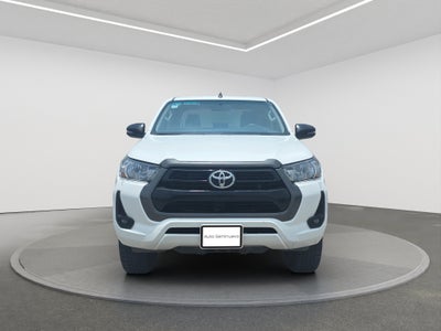2024 Toyota HILUX 4P DOBLE CABINA SR L42.7 MAN