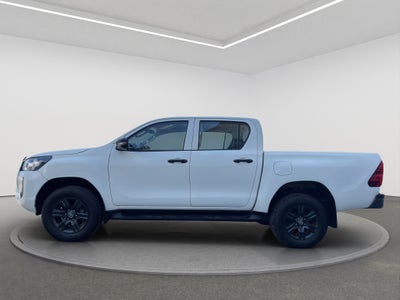 2022 Toyota HILUX 4 PTS DOBLE CAB SR TM5 AAC VE RA-17