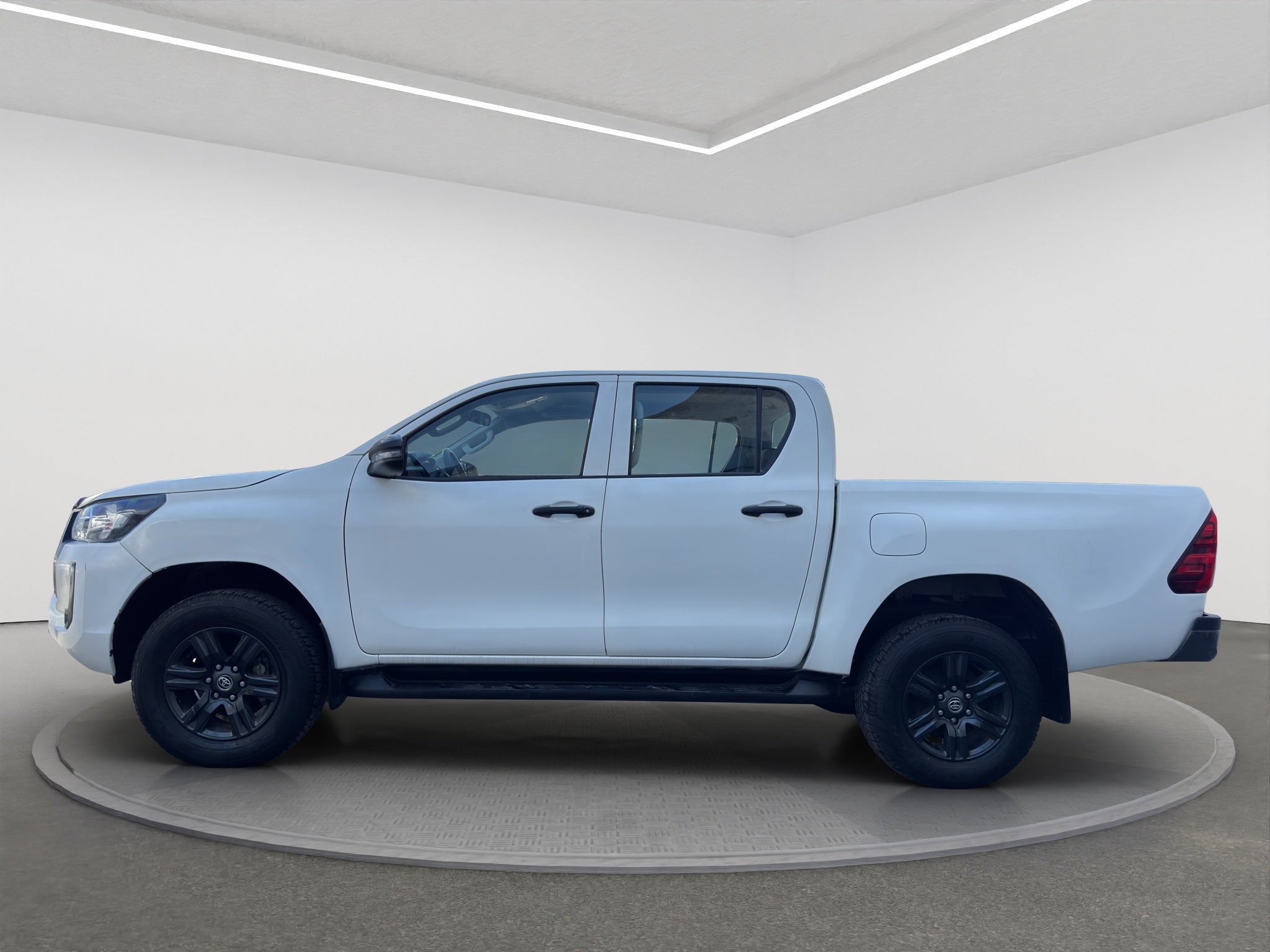 2022 Toyota HILUX 4 PTS DOBLE CAB SR TM5 AAC VE RA-17