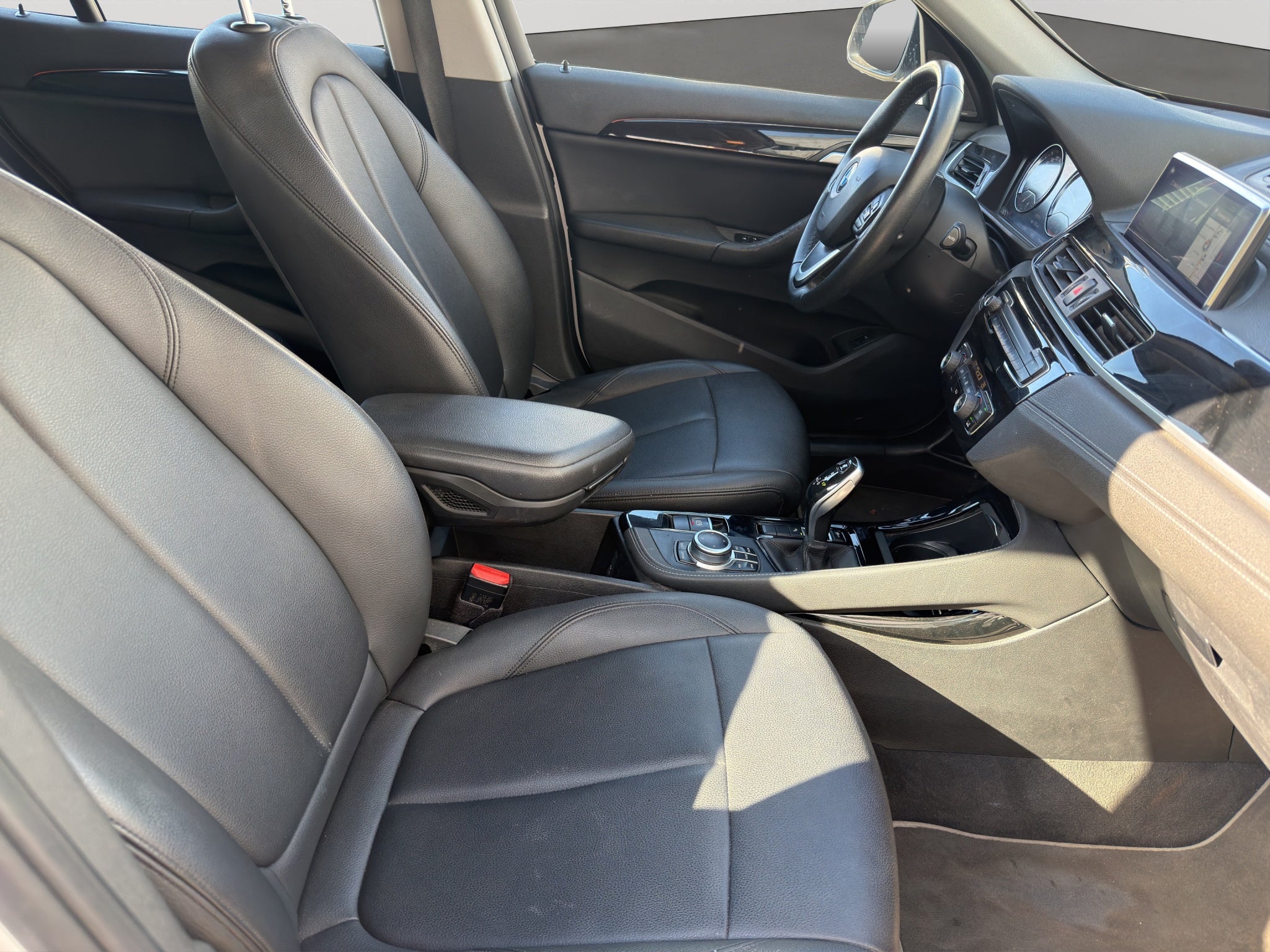 2021 BMW X1 5 PTS 18I SDRIVE L3 15T TA
