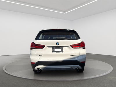 2021 BMW X1 5 PTS 18I SDRIVE L3 15T TA
