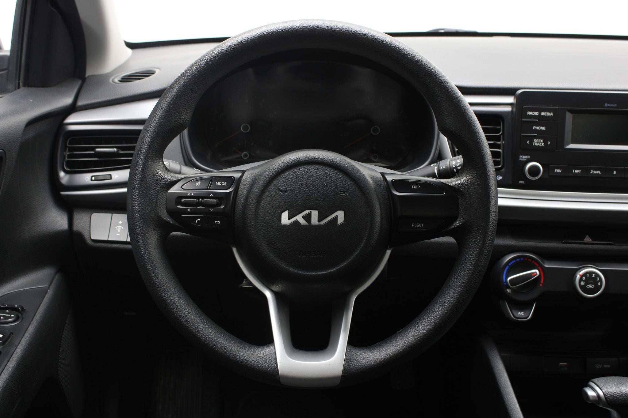 2023 Kia Rio 1.6 Sedan L At