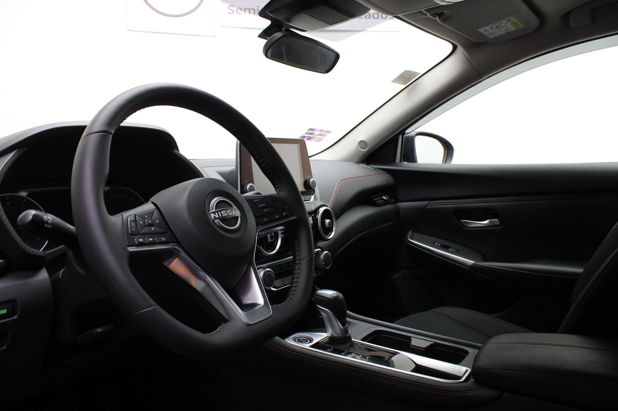 2025 Nissan Sentra 2.0 SR At