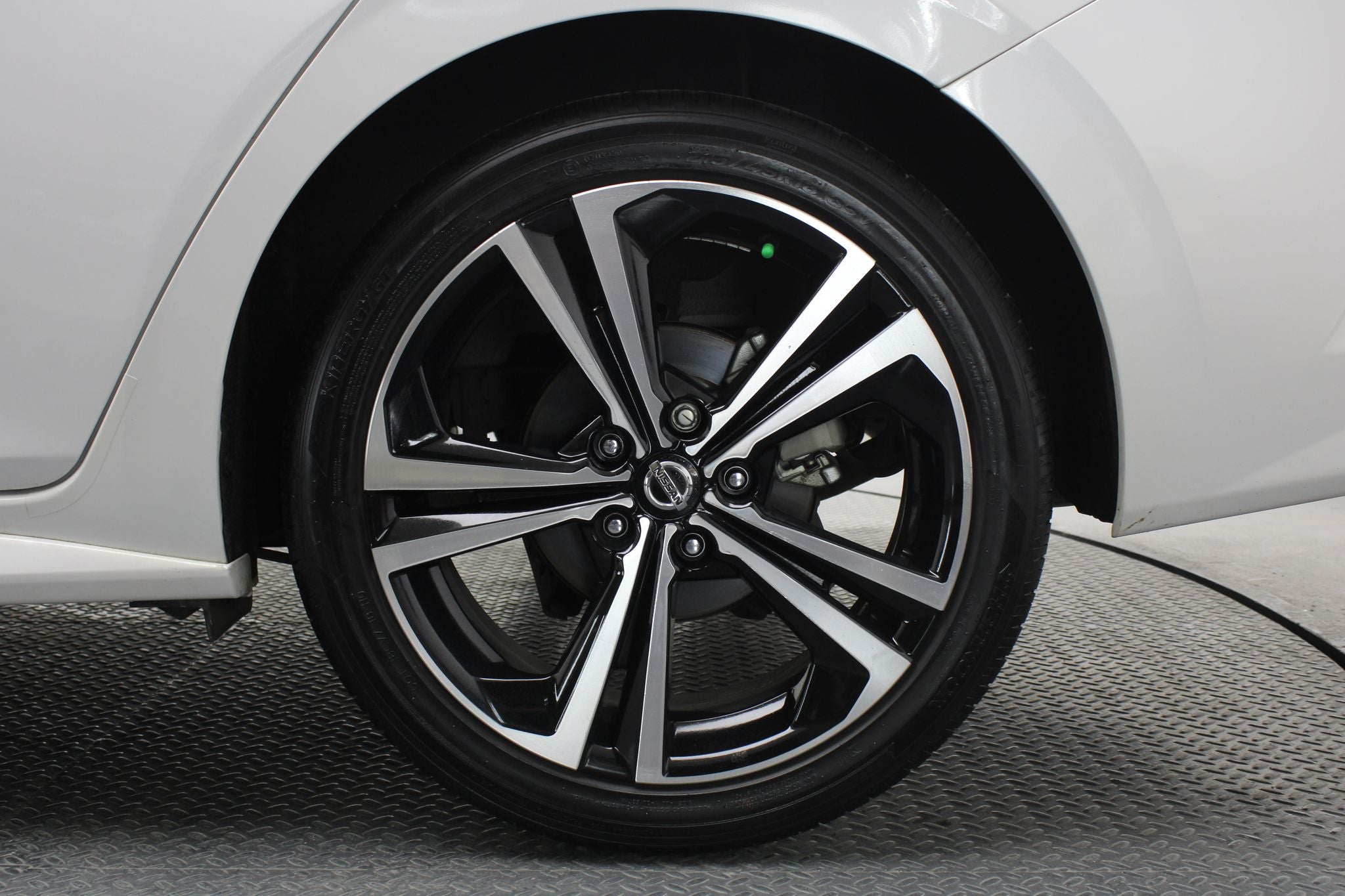 2023 Nissan Sentra 2.0 SR At