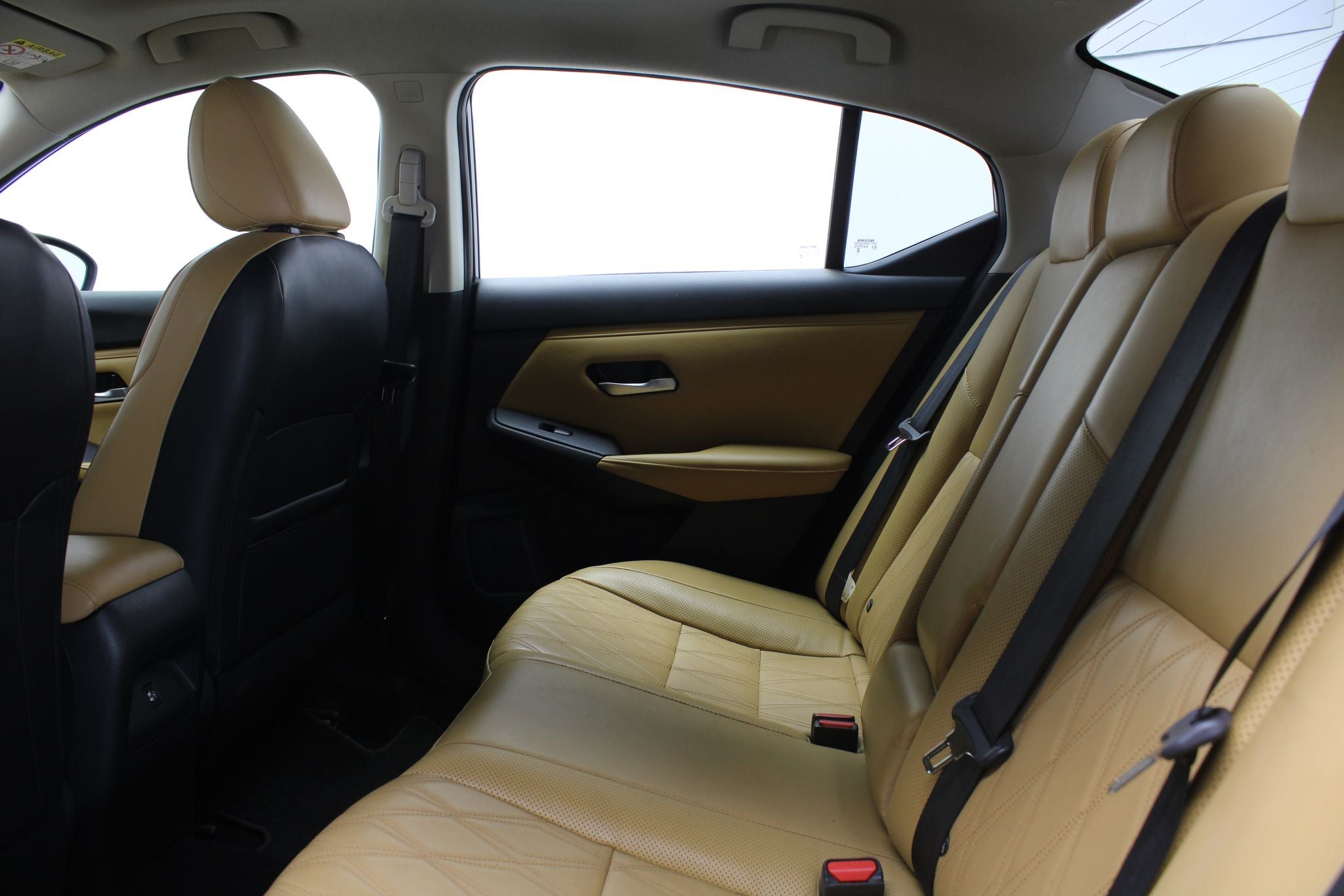 2025 Nissan Sentra 2.0 SR Platinum At