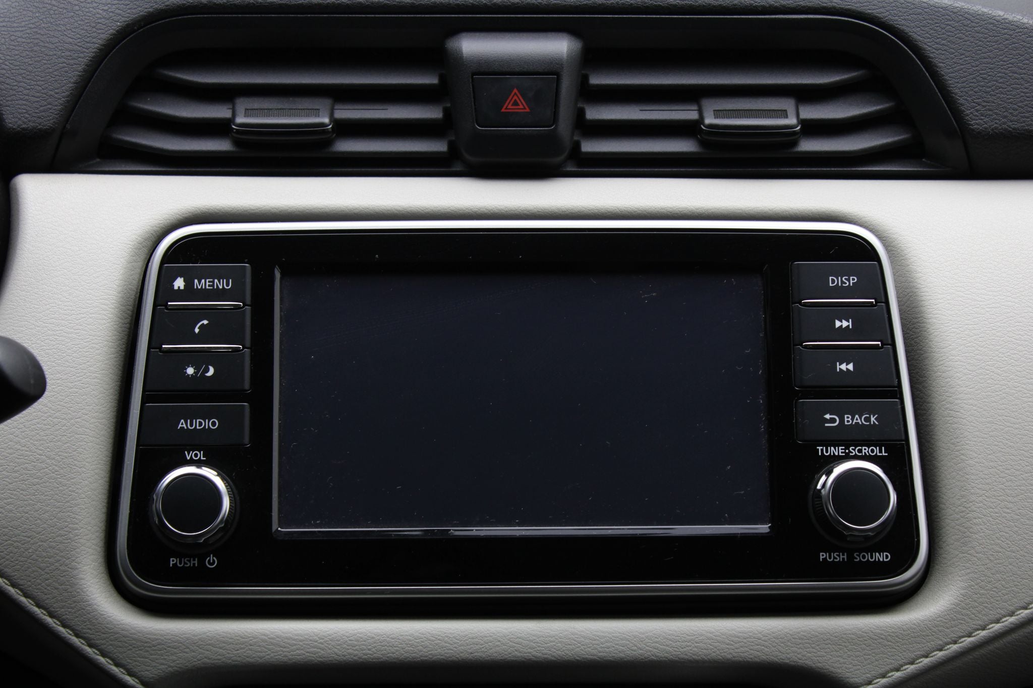 2022 Nissan Versa 1.6 Advance At