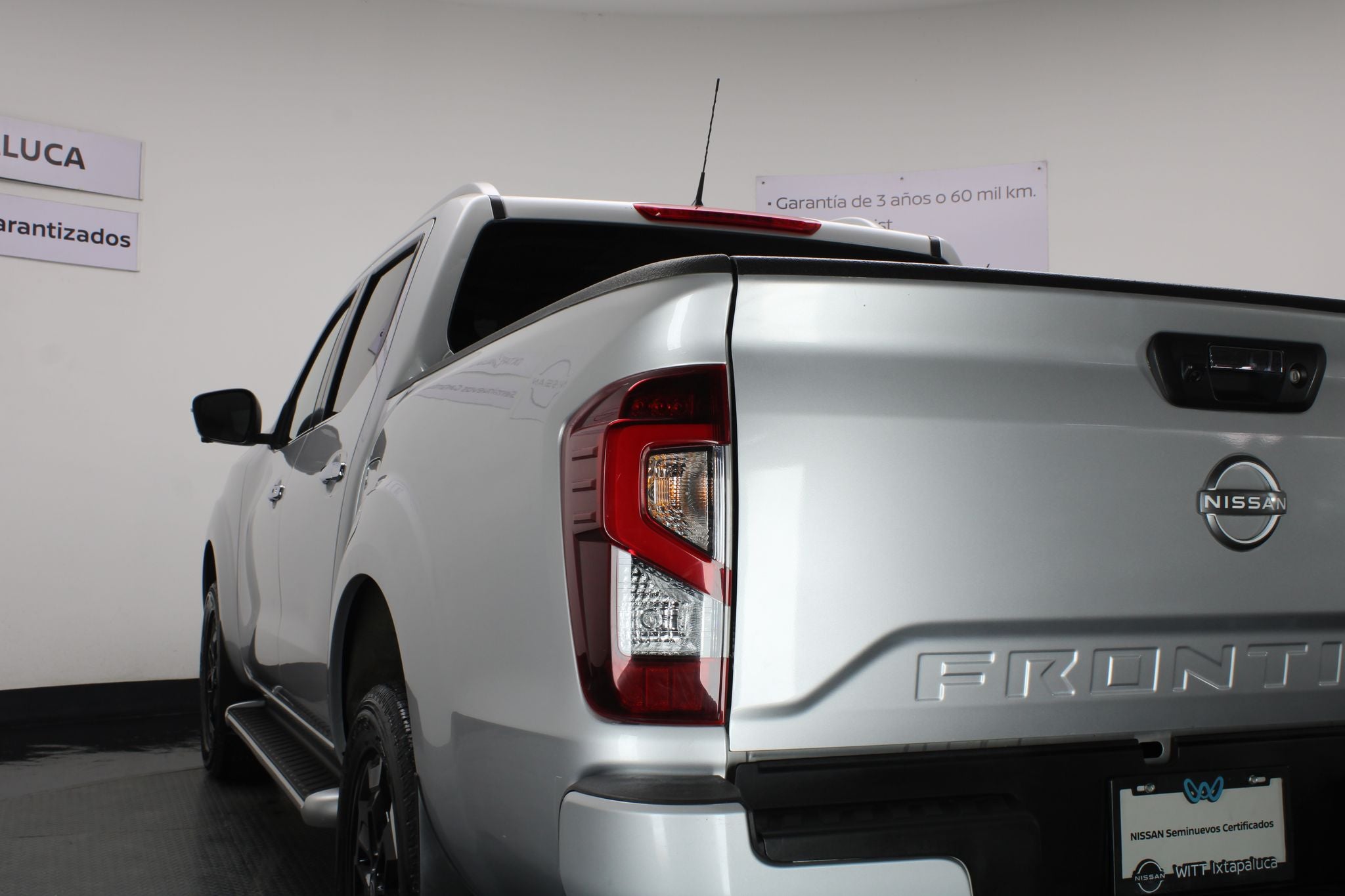 2024 Nissan Frontier 2.5 Le Platinum At