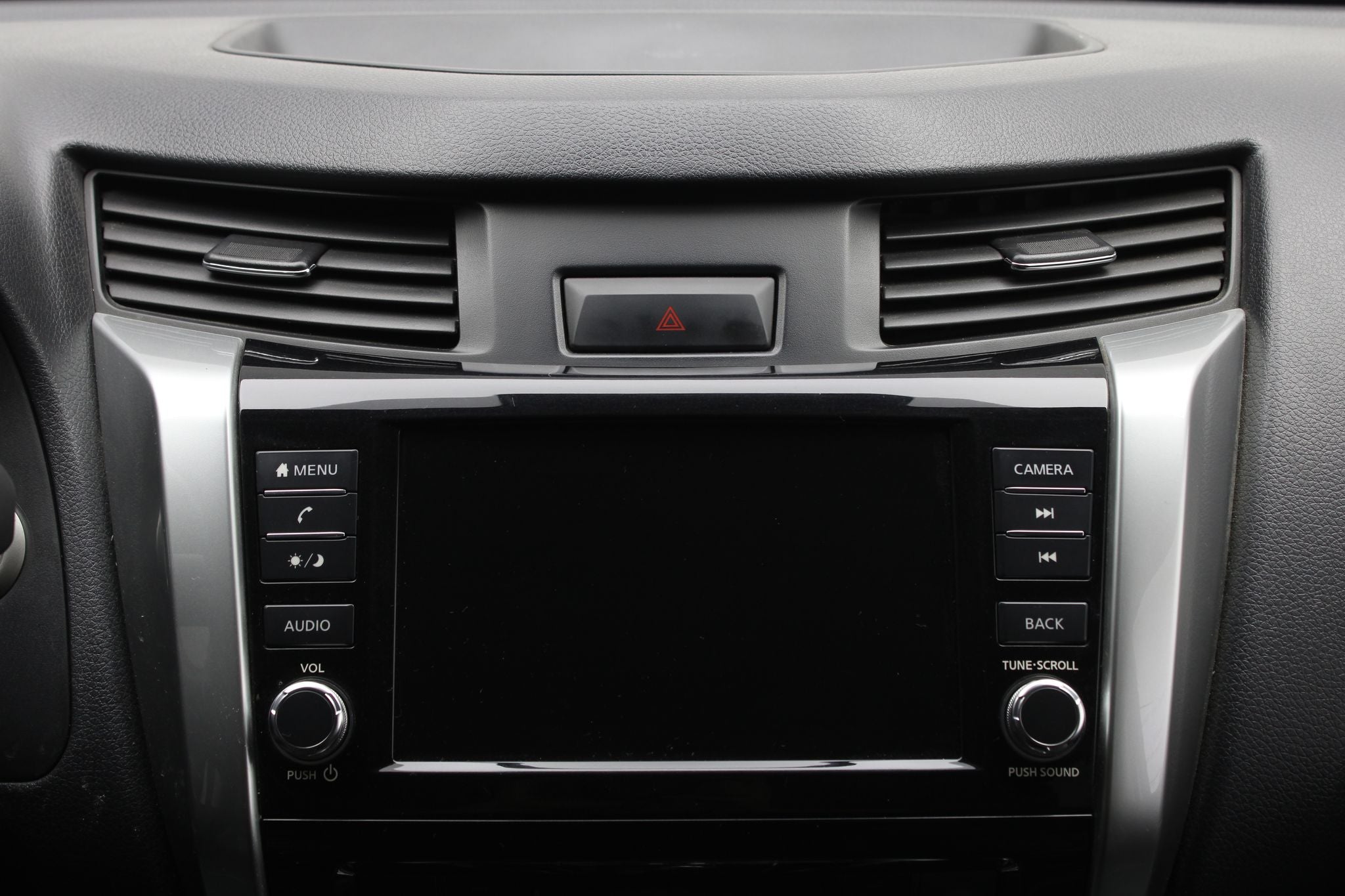 2024 Nissan Frontier 2.5 Le Platinum At