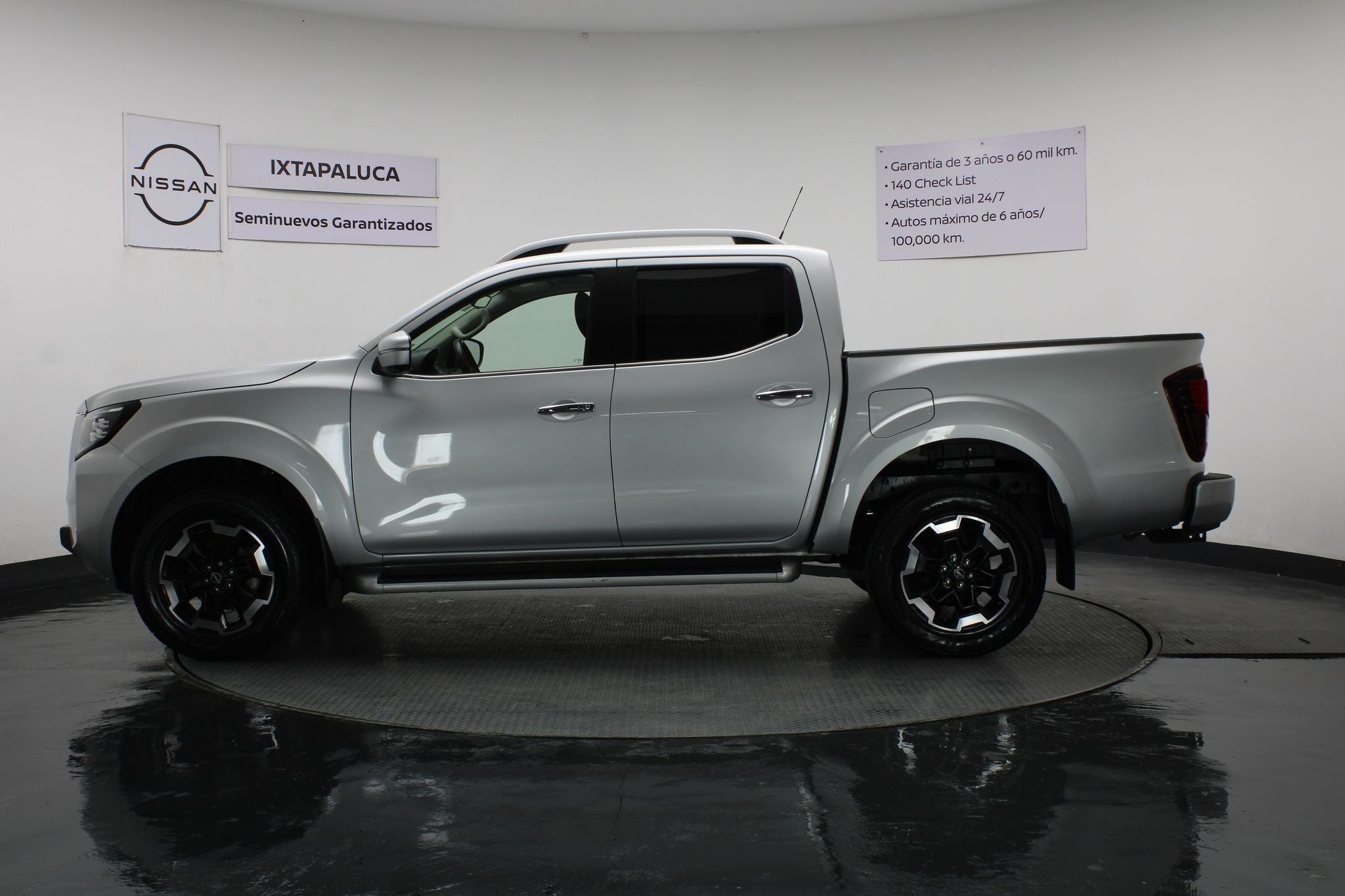 2024 Nissan Frontier 2.5 Le Platinum At