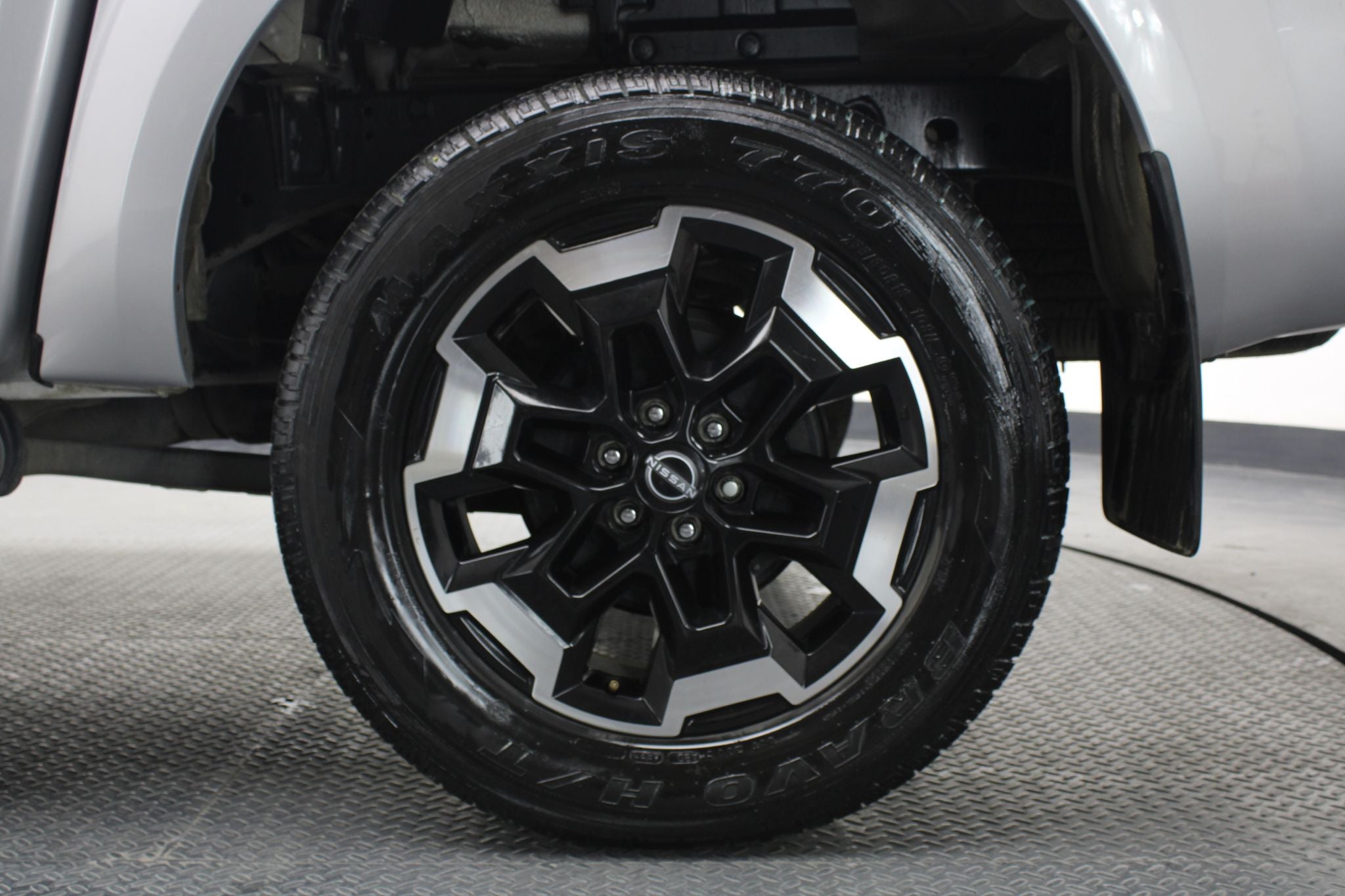 2024 Nissan Frontier 2.5 Le Platinum At