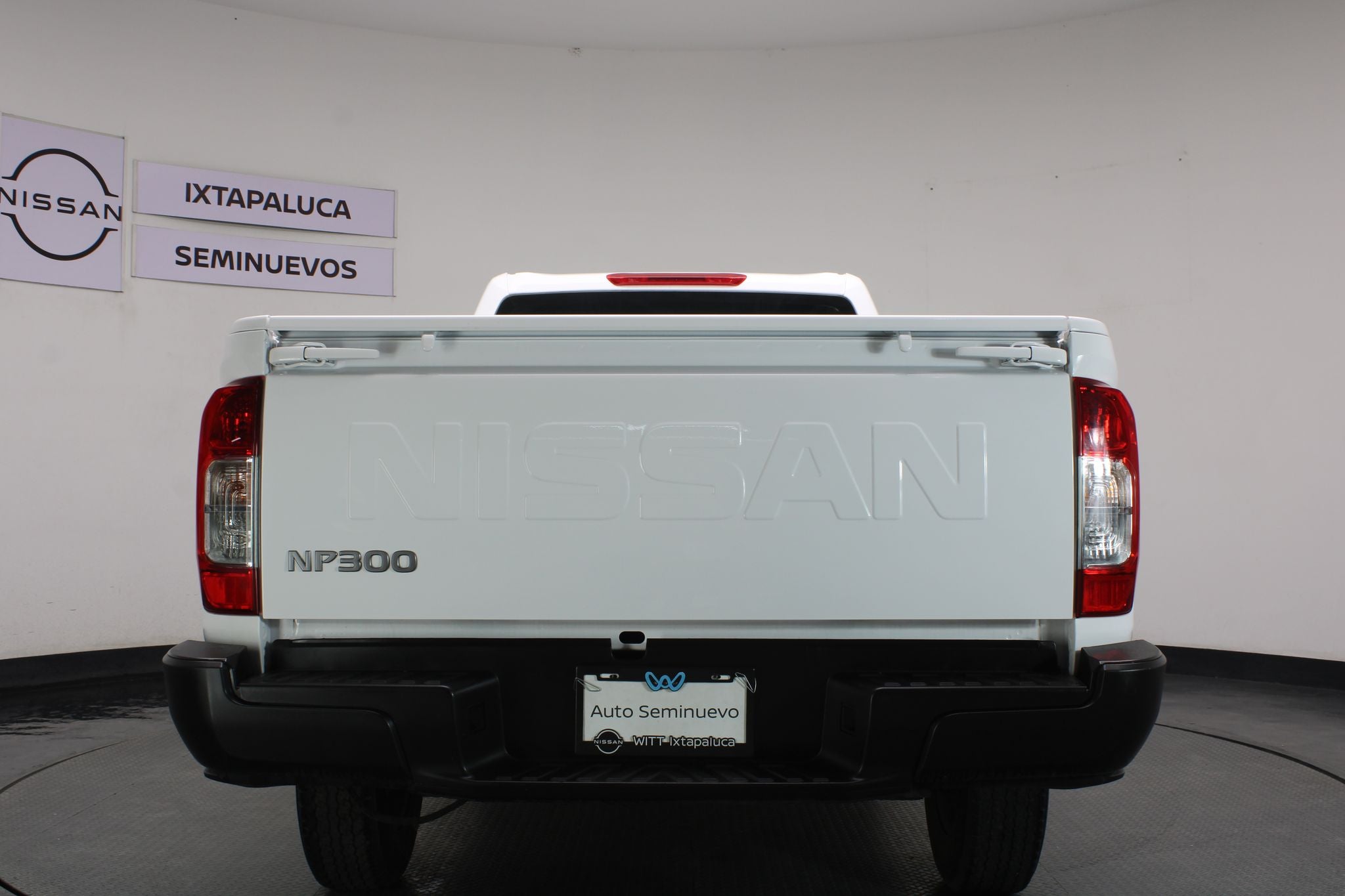 2021 Nissan NP300 2.5 Pick-up Dh Aa Pack Seg Mt