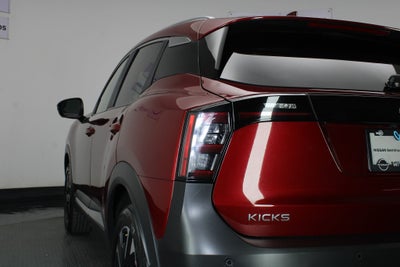 2025 Nissan Kicks 2.0 Advance At
