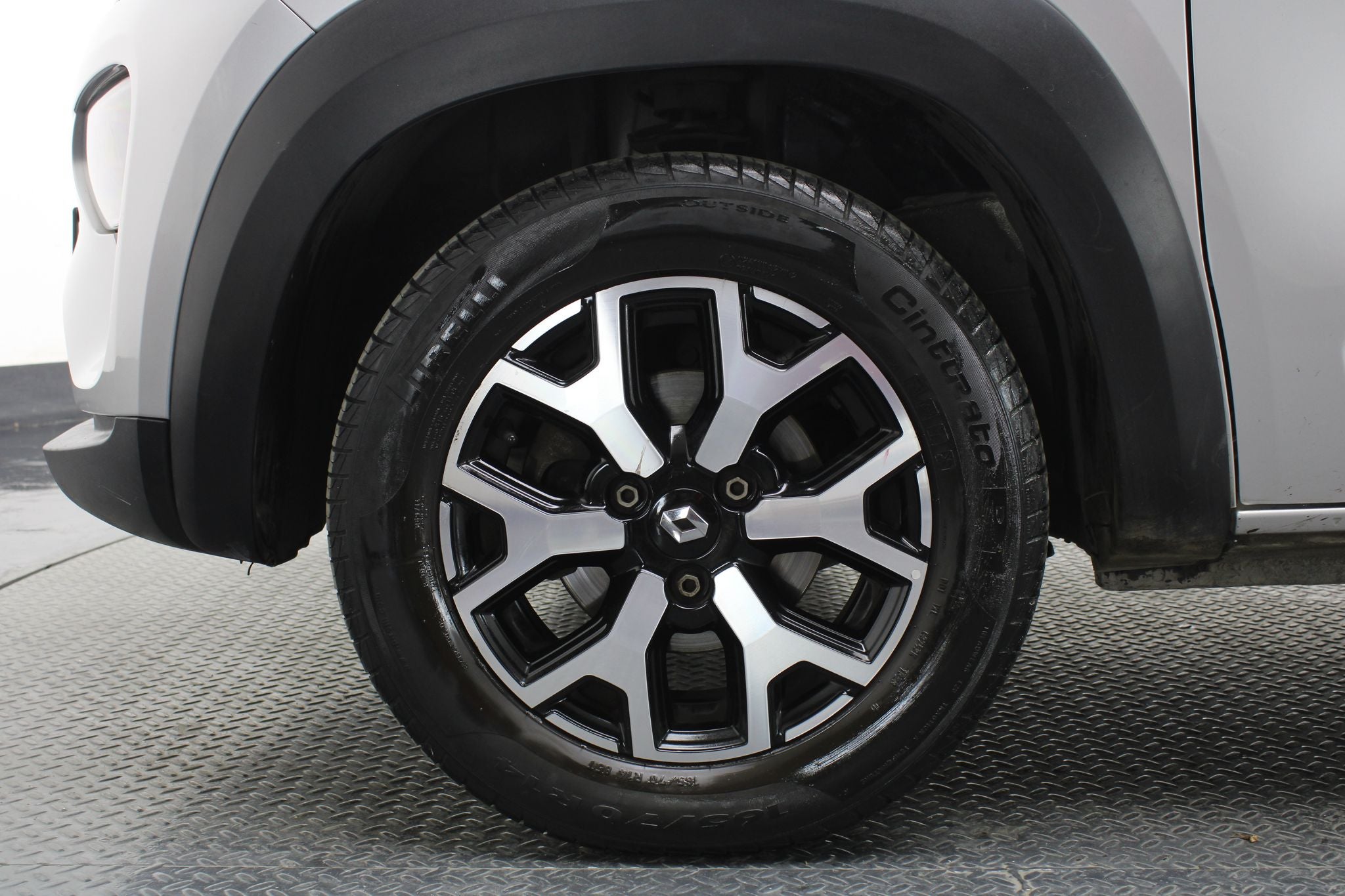 2024 Renault Kwid 1.0 Bitono Mt