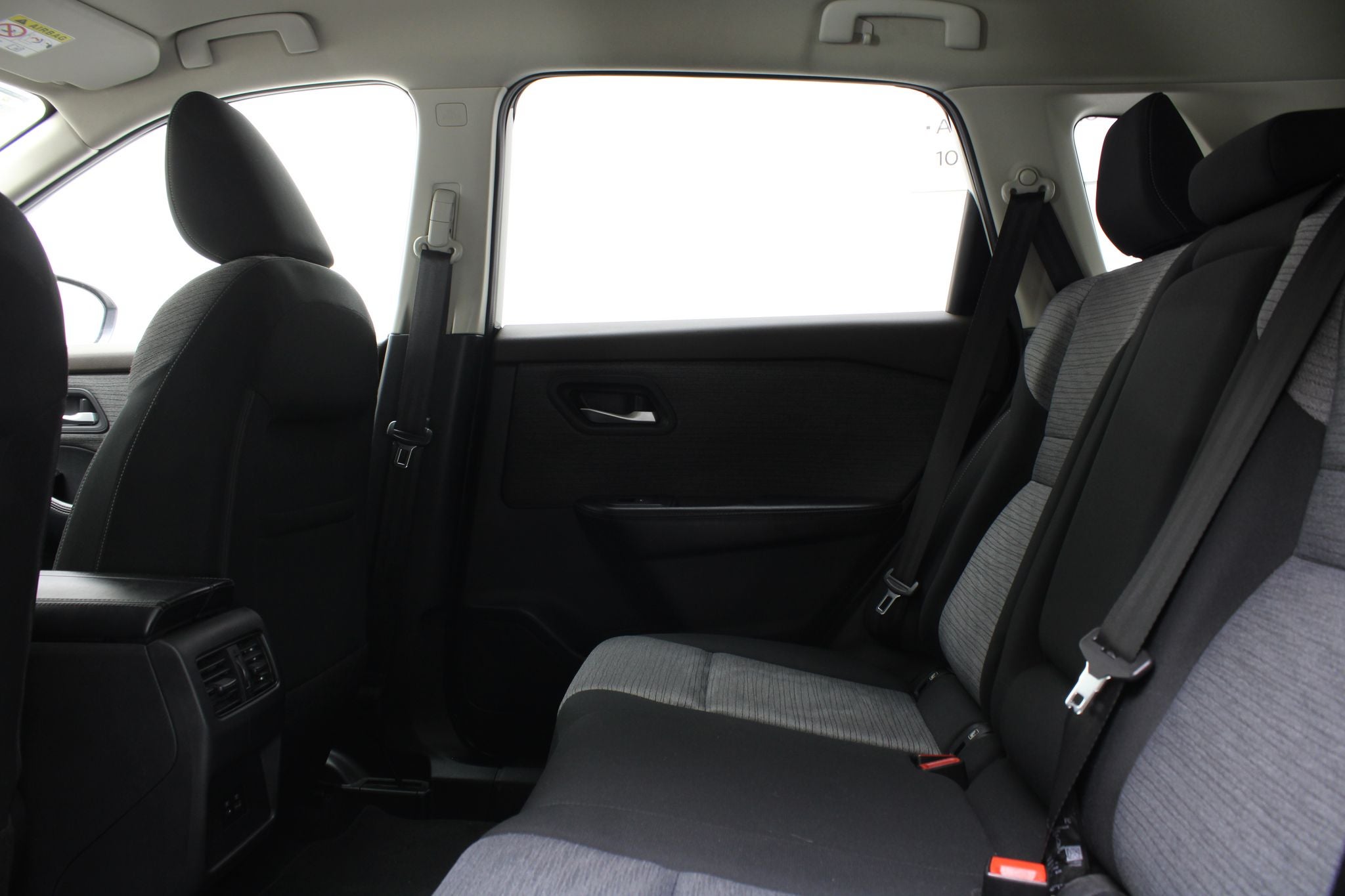 2023 Nissan X-Trail 2.5 Advance 2 Filas At
