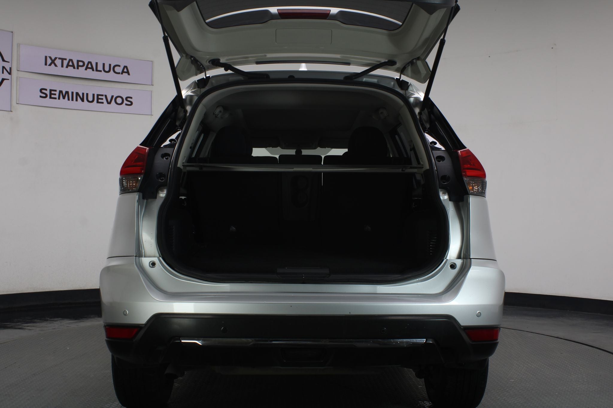 2018 Nissan X-Trail 2.5 Advance 2 Filas Cvt