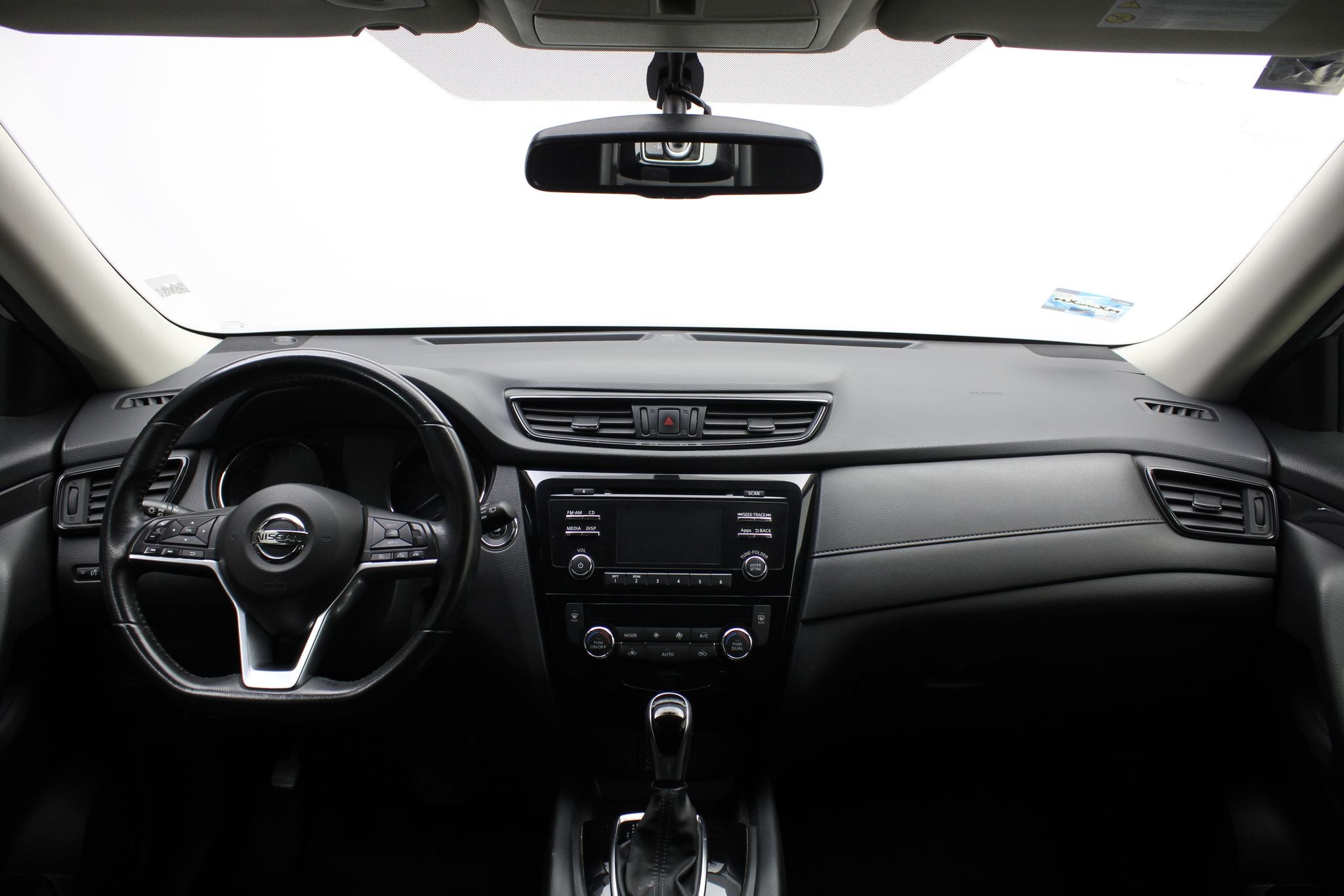2018 Nissan X-Trail 2.5 Advance 2 Filas Cvt
