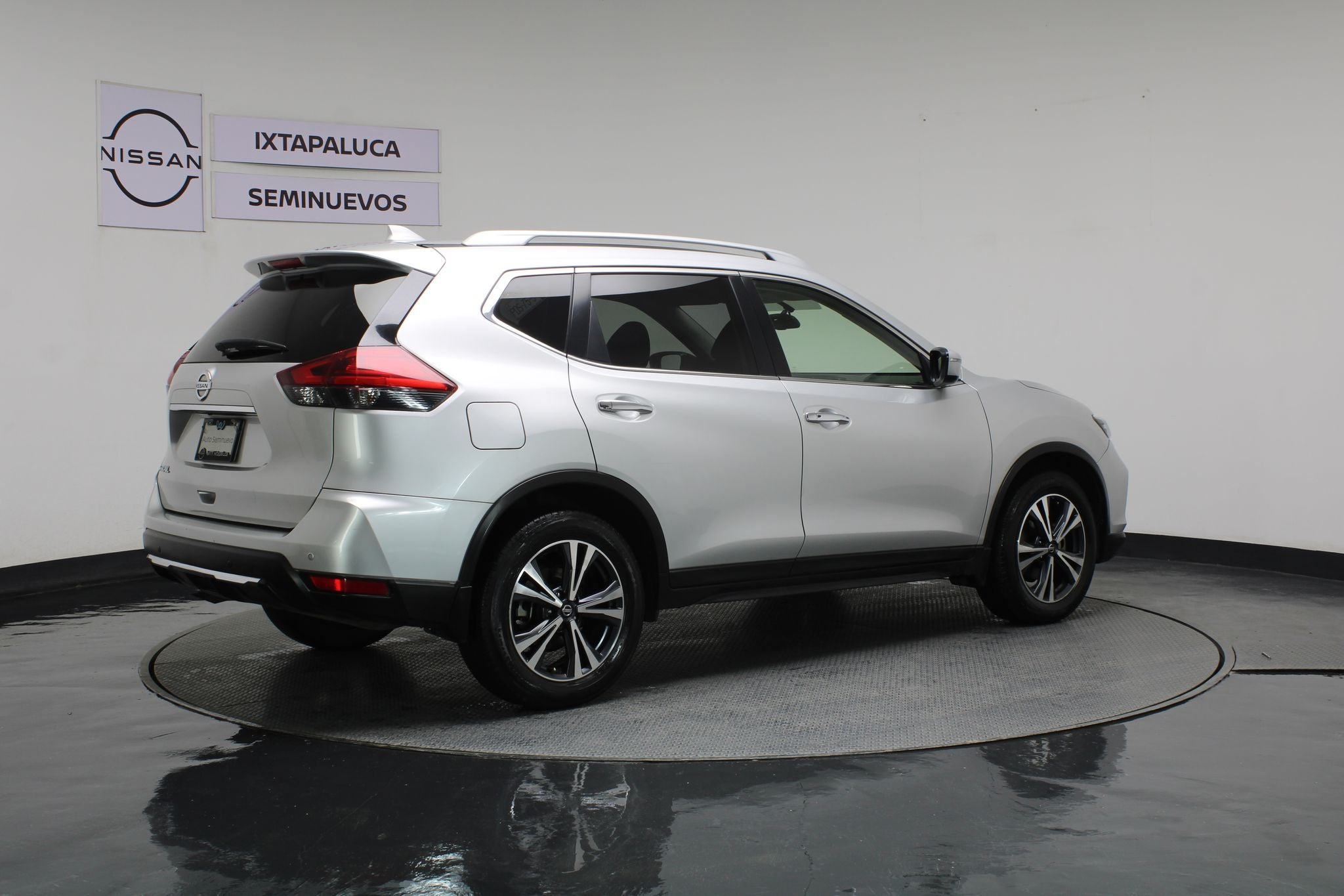 2018 Nissan X-Trail 2.5 Advance 2 Filas Cvt