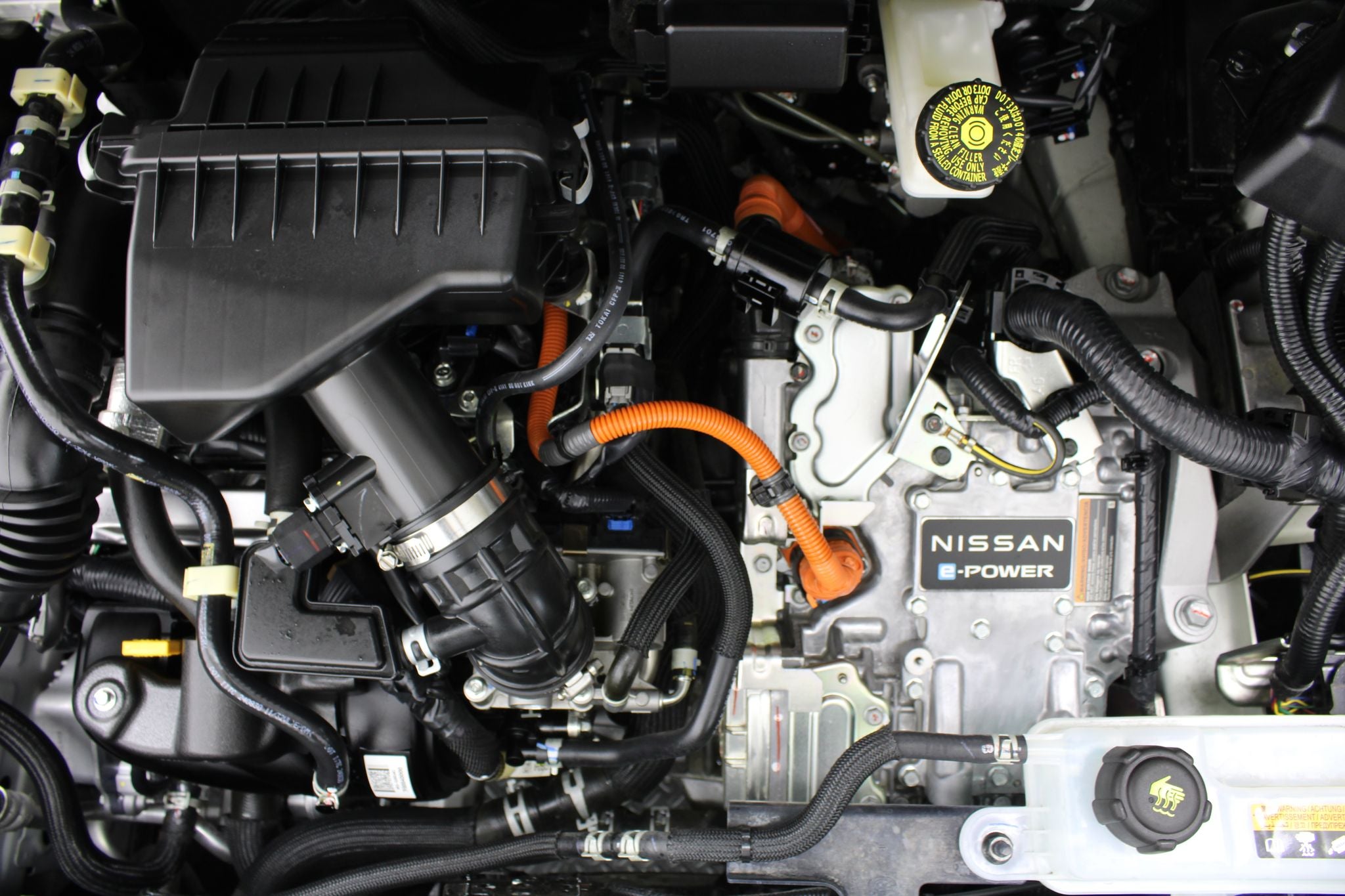 2025 Nissan Kicks E-Power Platinum At