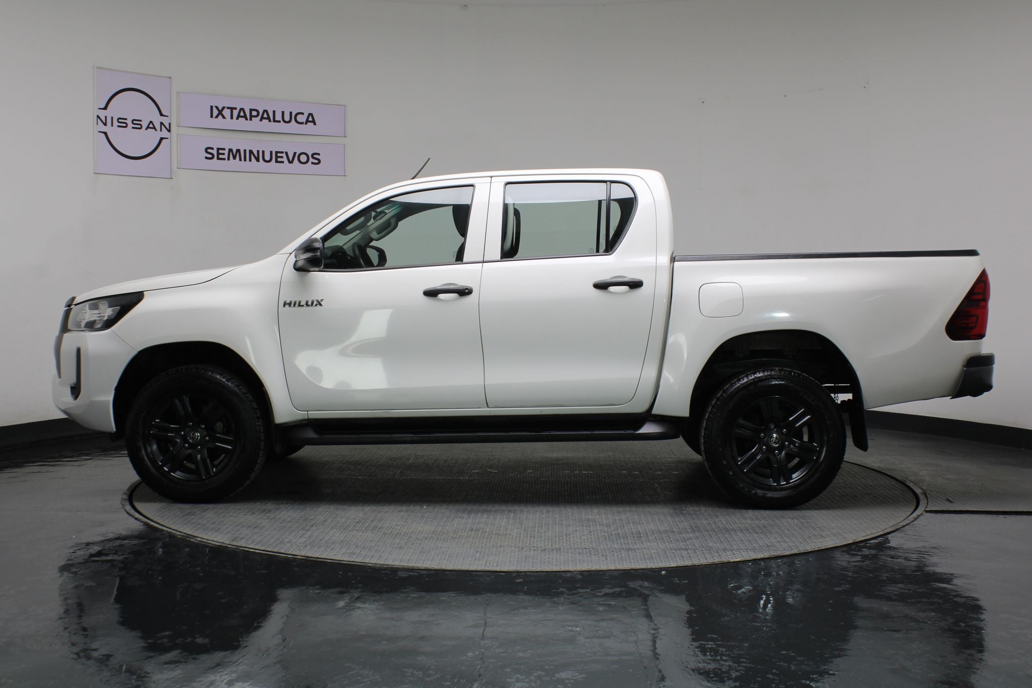 2021 Toyota Hilux 2.7 SR Doble Cabina Mt