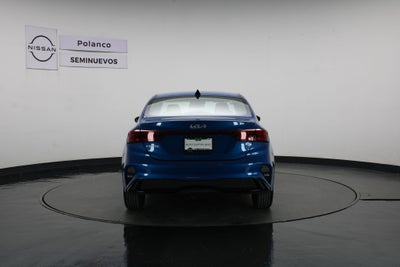 2022 Kia Forte 2.0 LX At