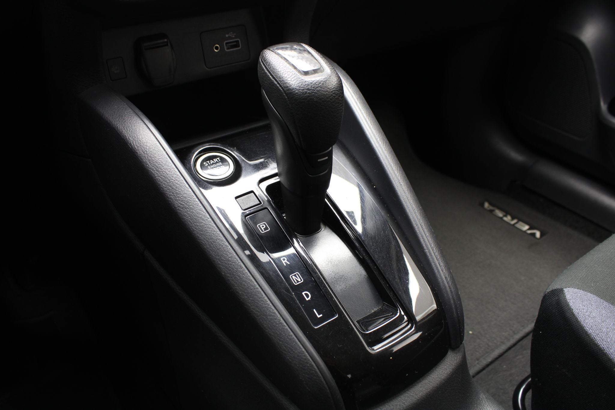 2024 Nissan Versa 1.6 Advance At