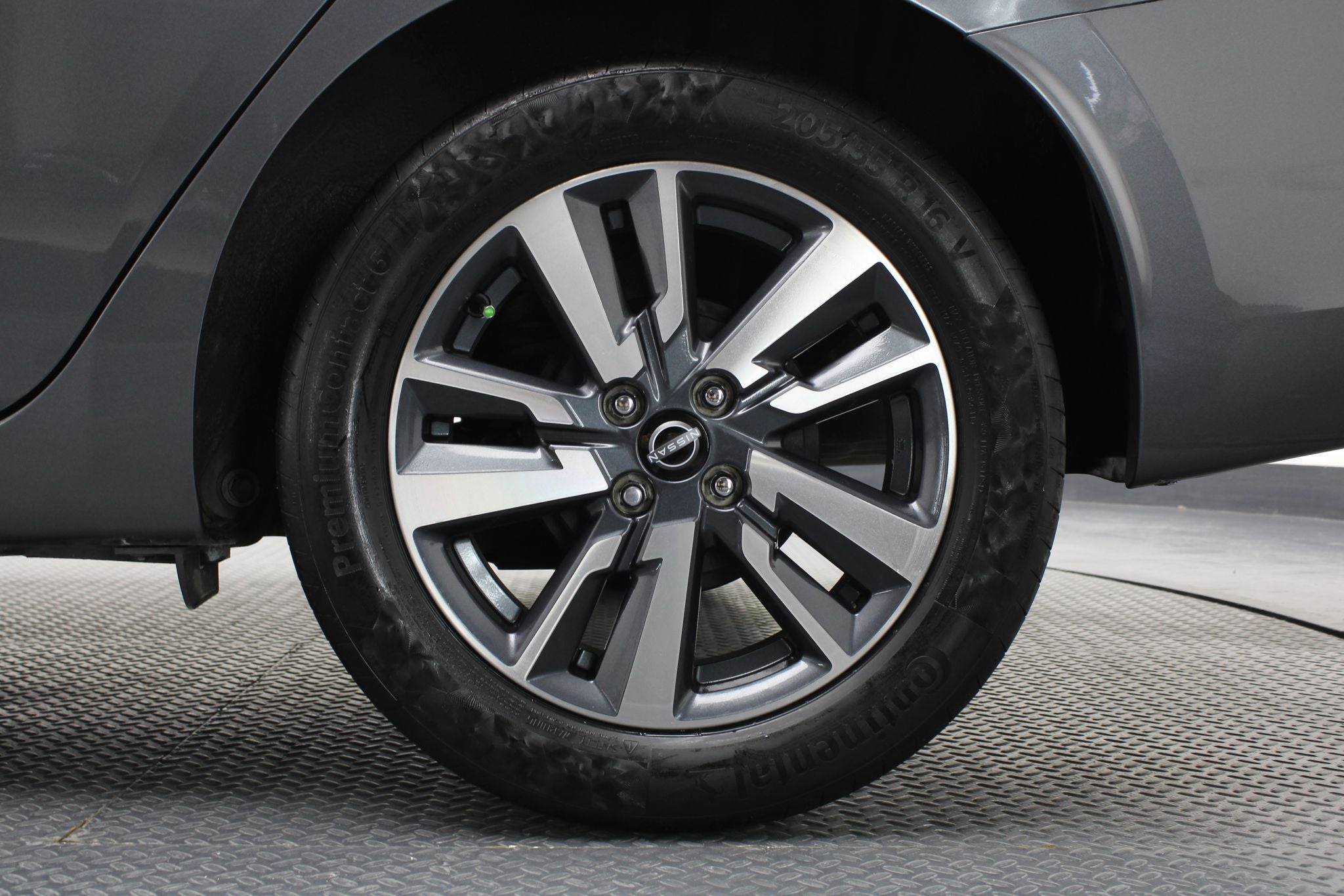 2024 Nissan Versa 1.6 Advance At